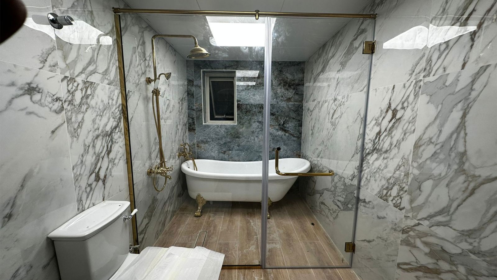 aluminum & glass work across dubai and beyond 3