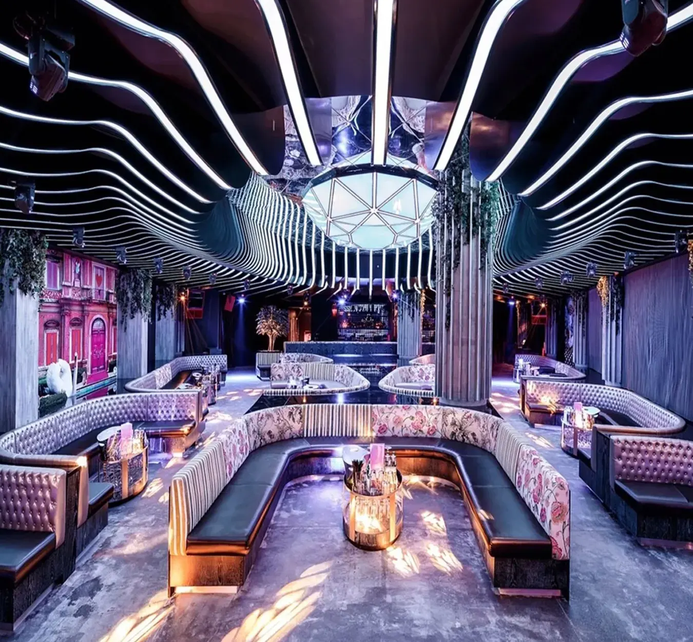 lounge, bar, and club fitouts