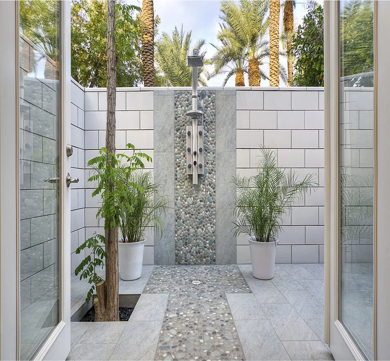 outdoor tiling